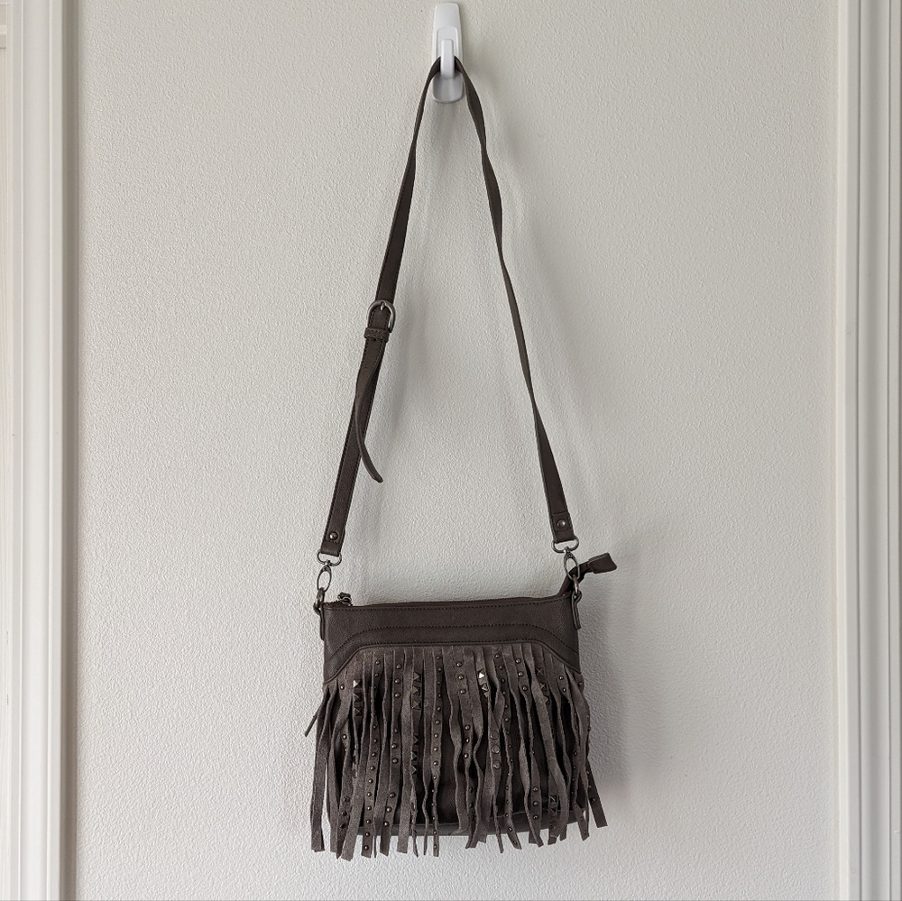Sharif Gray Western Fringe Studded Over Shoulder Crossbody Bag Western Purse - Picture 2 of 10